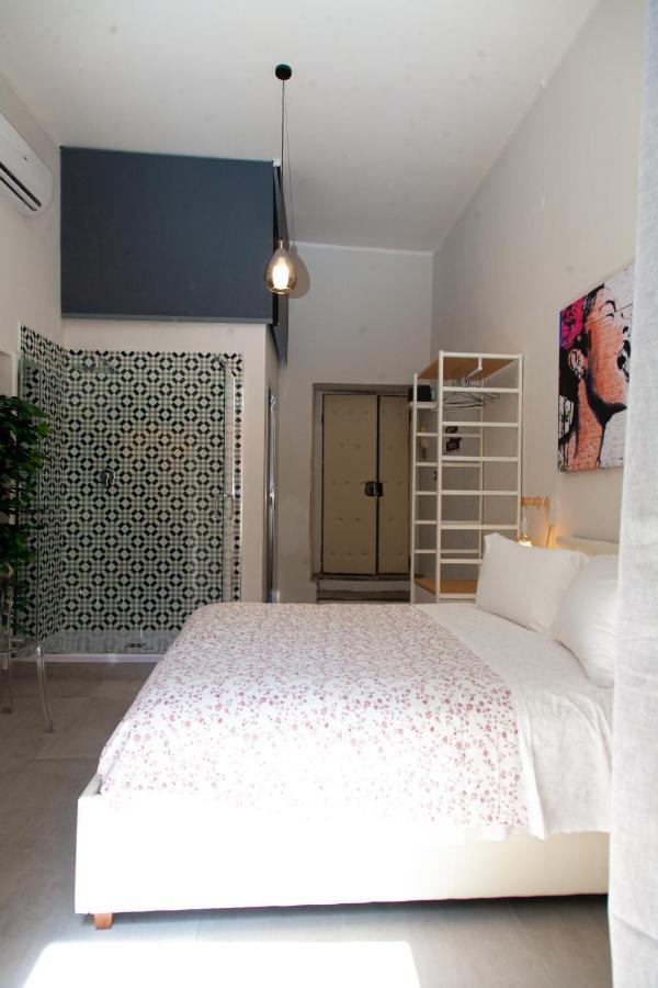 Arechi Room Salerno Bagian luar foto
