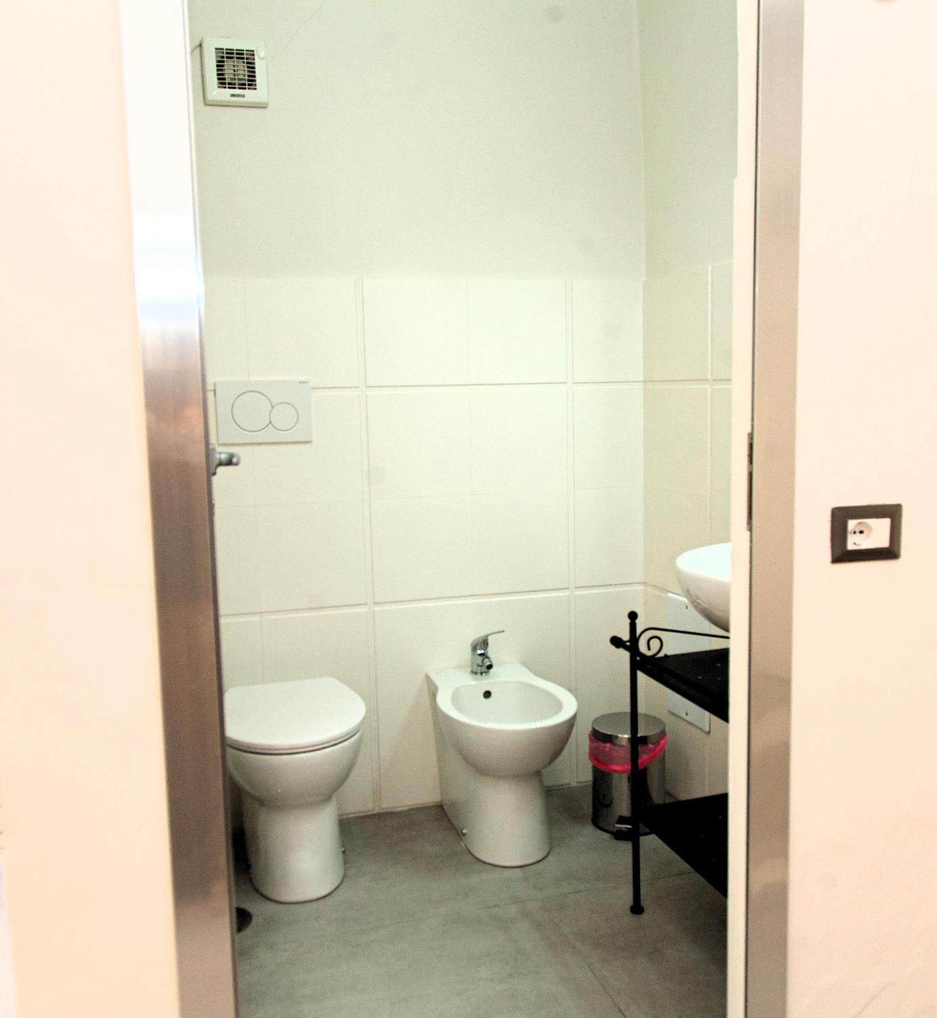 Arechi Room Salerno Bagian luar foto